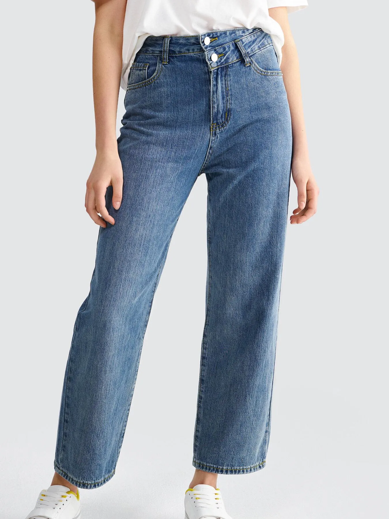 Casual Button Pocket Straight Leg Jeans