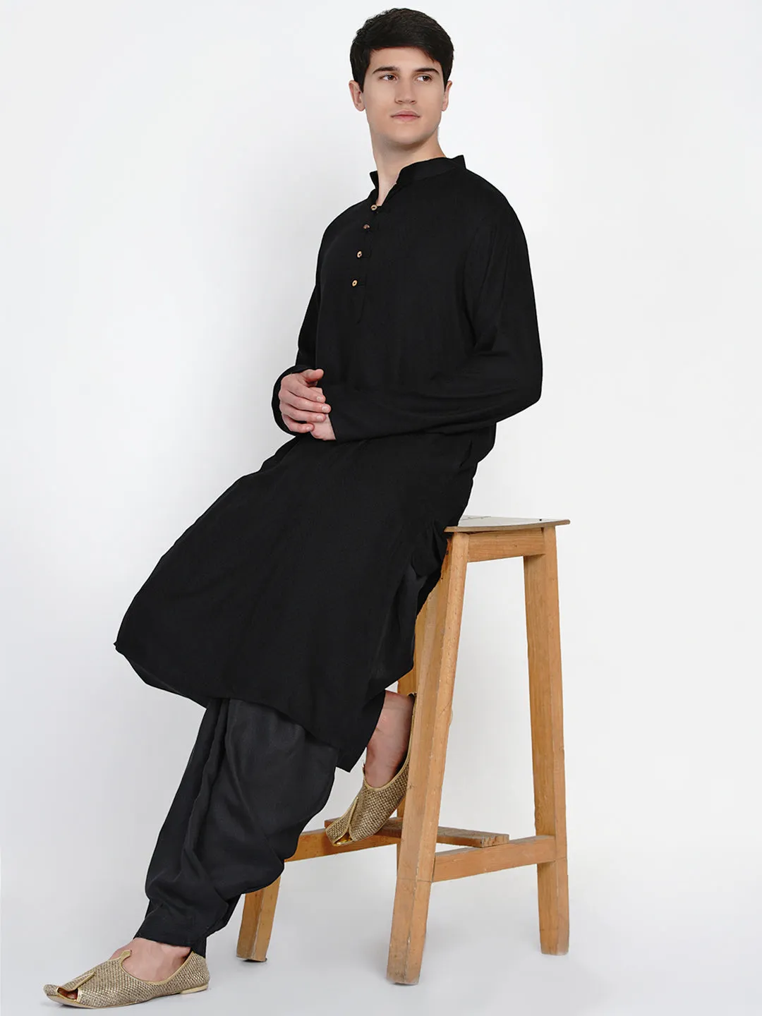 Men Black Pleated Pure Cotton Kurta with Salwar