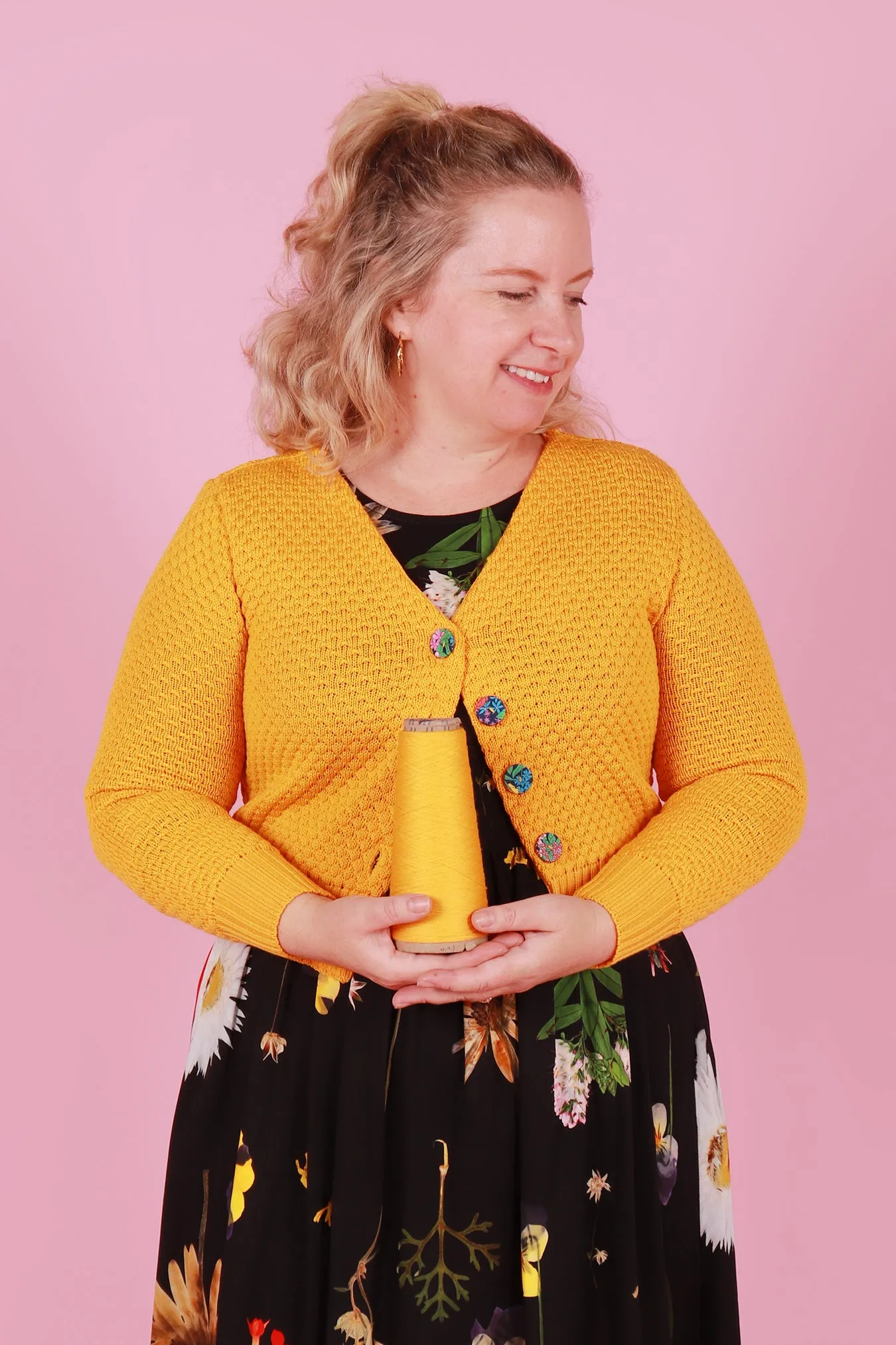 Primrose Cardie V Neck Crayon Yellow