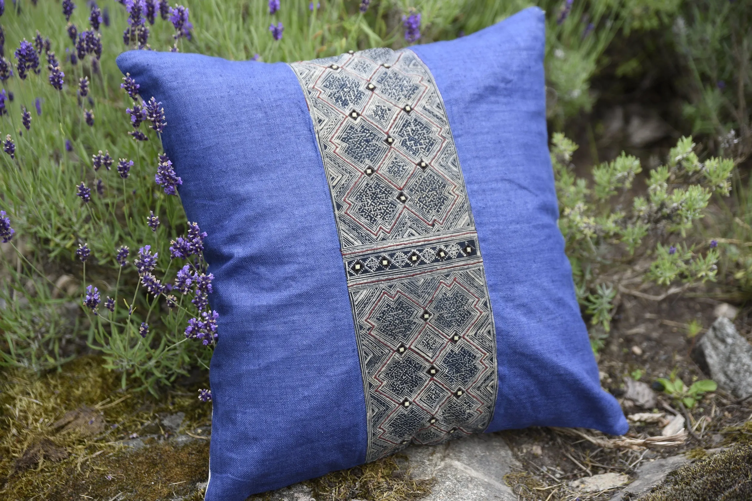 Purple Hemp Cushion Cover, H'mong vintage cloth, batik painting pattern